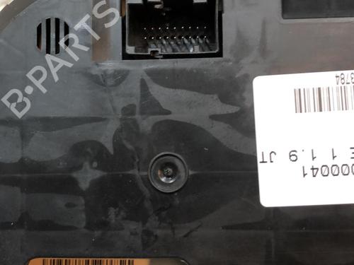 Used Instrument cluster FIAT DOBLO Box Body/MPV (223_) [2000-2025]  19914681