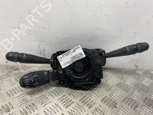 steering-column-stalk-peugeot-5008-ii-mc_-mj_-mr_-m4_-2016-40502473 main image