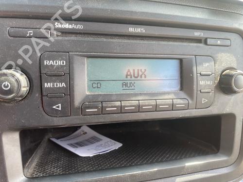 Used Radio Radio 38228507 38228507