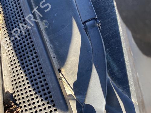 Used Front wiper motor DACIA SANDERO II 1.5 Blue dCi 95 (B8JL) (95 hp) 30110066