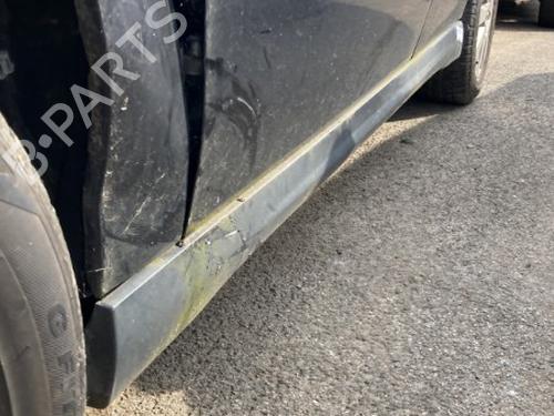 Used Left sideskirt Left sideskirt 19904057 19904057