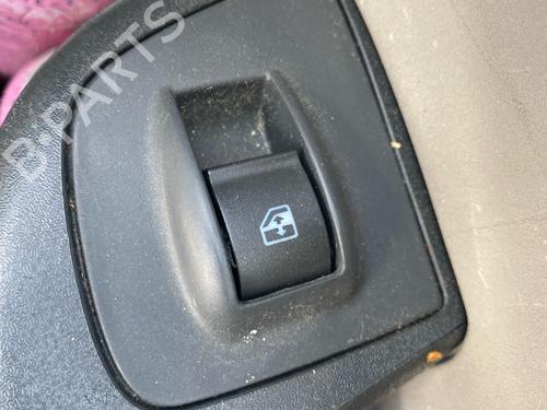 Right front window switch FIAT DOBLO Box Body/MPV (223_) 1.9 JTD | BP39485993I26 - Image 2