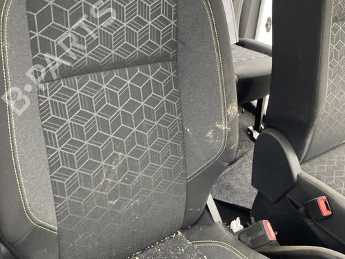 Used Right front seat Right front seat PEUGEOT RIFTER 1.2 PureTech 110 (110 hp) 25738531 25738531