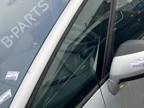 front-left-quarter-glass-citroen-c4-picasso-i-mpv-ud_-2006-2007-2008-2009-2010-2011-2012-2013-2014-2015-29330263 main image