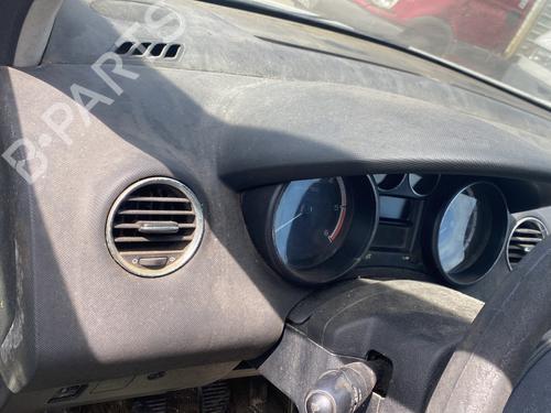 Used Dashboard Dashboard PEUGEOT 308 I (4A_, 4C_) 1.6 HDi (109 hp) 26001694 26001694