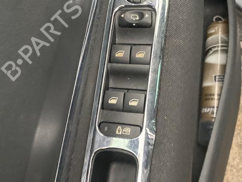 Used Left front window switch PEUGEOT 3008 I MPV (0U_) 1.6 HDi (114 hp) 32367100