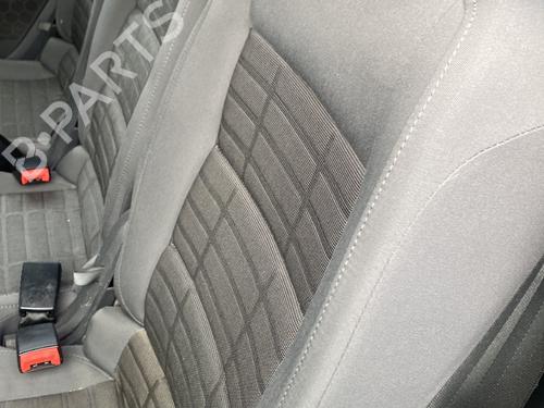 Used Rear seat Rear seat VW TOURAN (1T1, 1T2) 1.9 TDI (105 hp) 28597928 28597928