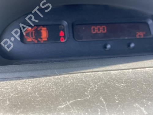 display-monitor-renault-scenic-i-mpv-ja01_-fa0_-1999-2000-2001-2002-2003-2004-2005-2006-2007-2008-2009-2010-26717847 main image