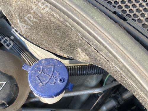 windscreen-washer-tank-peugeot-208-i-ca_-cc_-2012-2013-2014-2015-2016-2017-2018-2019-2020-2021-33553871 main image