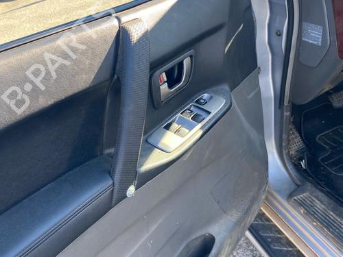 Venstre frontpanel Venstre frontpanel 39042466 39042466