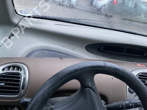 Used Dashboard CITROËN XSARA PICASSO (N68) 2.0 HDi (90 hp) 31071327