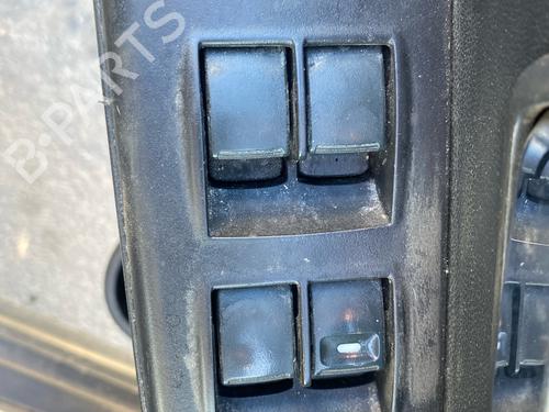 Left front window switch CITROËN C4 AIRCROSS 1.6 HDi 115 AWC | BP39702850I27 - Image 2