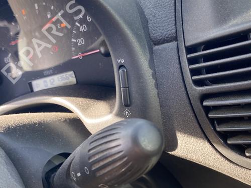 Used Steering column stalk Steering column stalk FIAT PUNTO (188_) 1.9 JTD (86 hp) 33201130 33201130