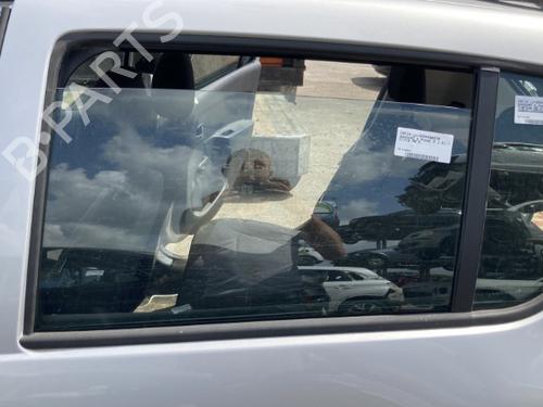 rear-left-door-window-dacia-sandero-ii-10-sce-75-b8jc-b8jd-823015497r-2012-21797762 main image