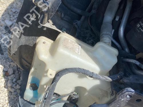 Used Windscreen washer tank Windscreen washer tank 38273632 38273632