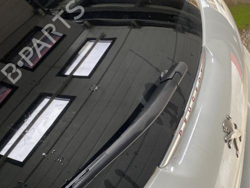 Used Back wipers mechanism PEUGEOT 208 I (CA_, CC_) 1.5 BlueHDI 100 (102 hp) 24181221