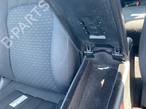 Armrest / Center console MERCEDES-BENZ C-CLASS (W203) C 220 CDI (203.008) | BP37638209I20  - Image 5
