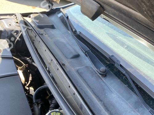 scuttle-panel-ford-mondeo-iv-turnier-ba7-2007-2008-2009-2010-2011-2012-2013-2014-2015-36684706 main image