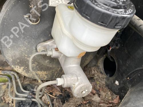 Hauptbremszylinder für DAIHATSU TERIOS (J1_) 1.3 4WD (J102) (86 hp) 33117028