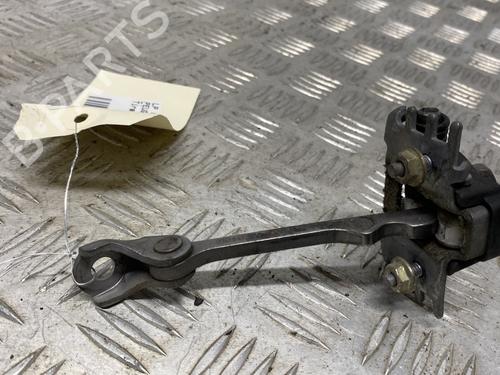 Used Hinge/Door check strap PEUGEOT EXPERT Van (VF3A_, VF3U_, VF3X_) 1.6 HDi 90 16V (90 hp) 31024954