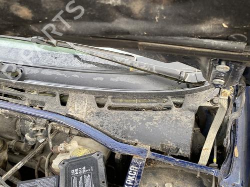 Used Scuttle panel Scuttle panel CITROËN XSARA (N1) 1.9 D (68 hp) 31830181 31830181