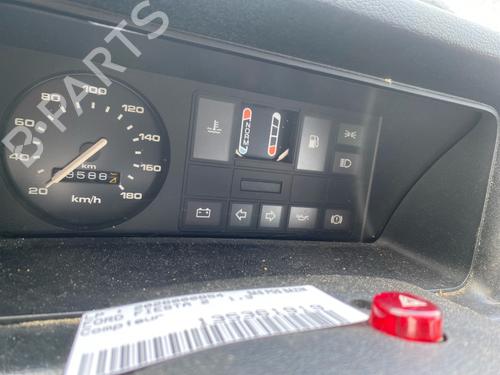 Used Instrument cluster Instrument cluster FORD FIESTA II (FBD) 1.3 (FBD) (69 hp) 40436887 40436887