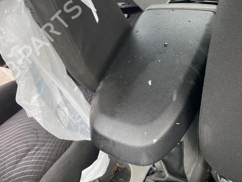 Armlene Armlene FORD FOCUS II Convertible 2.0 TDCi (136 hp) 32218294 32218294