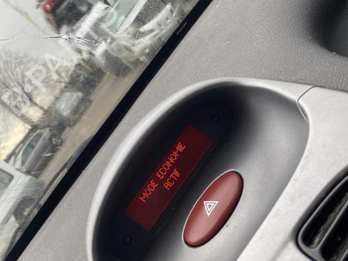 display-peugeot-206-sw-2ek-2002-31863391 main image