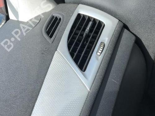 Used Air vent RENAULT MEGANE III Coupe (DZ0/1_) 1.5 dCi (DZ09, DZ0D, DZ1F, DZ1G, DZ14, DZ29) (110 hp) 19912917