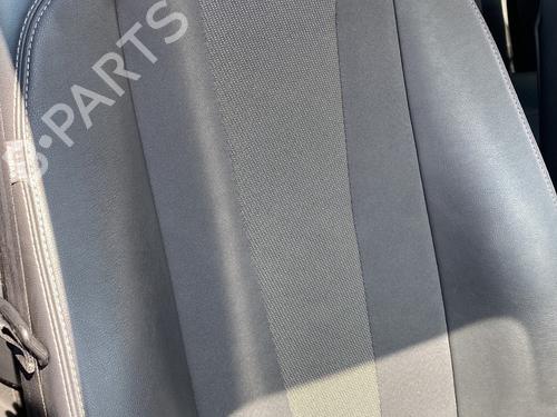 Used Right front seat Right front seat RENAULT MEGANE III Hatchback (BZ0/1_, B3_) 1.5 dCi (BZ09, BZ0D, BZ1W, BZ29, BZ14) (110 hp) 26526450 26526450