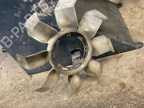 Used Fan MITSUBISHI PAJERO II (V3_W, V2_W, V4_W, V5_W) 2.5 TD 4WD (V24W) (99 hp) 22116311