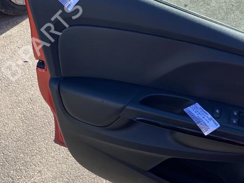 Used Front left panel Front left panel RENAULT CLIO IV Grandtour (KH_) 1.5 dCi 90 (KHN3, KHN4) (90 hp) 33039273 33039273