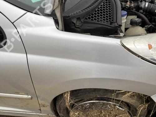 Used Right front fenders Right front fenders PEUGEOT 207 (WA_, WC_) 1.6 HDi (90 hp) 30931262 30931262