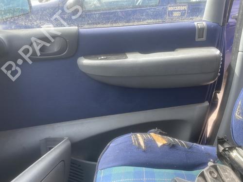 Front right panel PEUGEOT 806 (221) 1.9 TD 901090