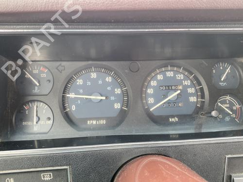 Used Instrument cluster Instrument cluster JEEP CHEROKEE (XJ) 2.1 TD (87 hp) 32439589 32439589