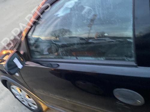 Used Left front door Left front door OPEL CORSA C (X01) 1.7 DTI (F08, F68) (75 hp) 23785075 23785075