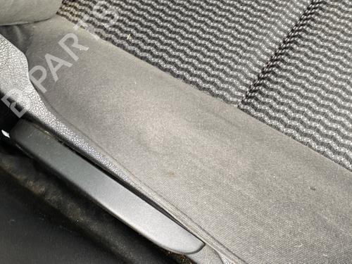 Used Right front seat Right front seat PEUGEOT 207 (WA_, WC_) 1.6 HDi (90 hp) 25153642 25153642