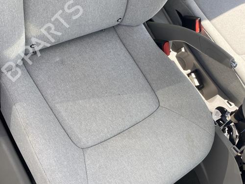 Right front seat RENAULT ZOE (BFM_) ZOE | BP27327793C16 