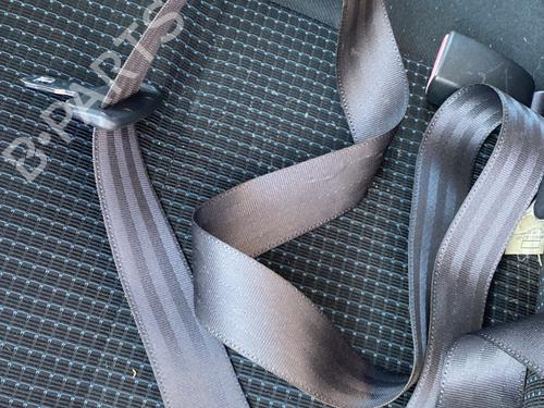 rear-left-seatbelt-suzuki-swift-iii-mz-ez-2005-33237844 main image