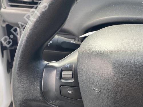 Used Steering wheel PEUGEOT 208 I (CA_, CC_) 1.6 HDi (92 hp) 28681600
