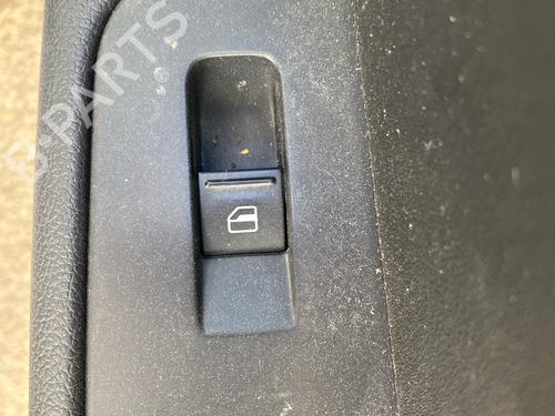 Used Right front window switch Right front window switch 39178111 39178111