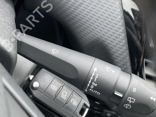 Used Steering column stalk Steering column stalk PEUGEOT 2008 I (CU_) 1.2 THP 110 / PureTech 110 (110 hp) 31116882 31116882