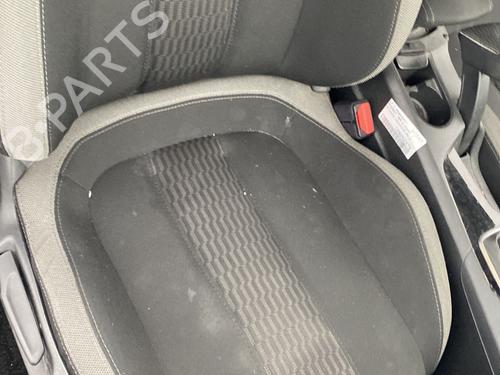Sæde højre fortil PEUGEOT 308 II (LB_, LP_, LW_, LH_, L3_) 1.6 BlueHDi 120 (120 hp) 32002906