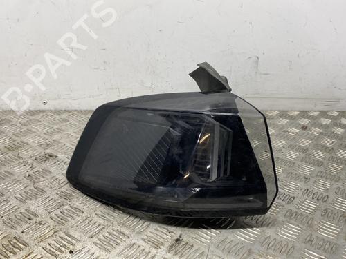 Used Left taillight Left taillight PEUGEOT 5008 II (MC_, MJ_, MR_, M4_) 2.0 BlueHDi 180 (MJEHZW, MJEHZR, MJEHZP) (177 hp) 33674633 33674633
