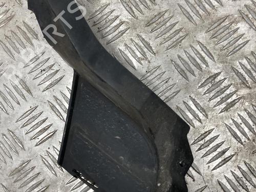 Used Front bumper bracket Front bumper bracket PEUGEOT 4007 (VU_, VV_) 2.2 HDi (156 hp) 22111645 22111645