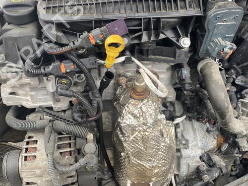 Used Cylinder head Cylinder head PEUGEOT 208 I (CA_, CC_) 1.0 VTi (68 hp) 33933934 33933934