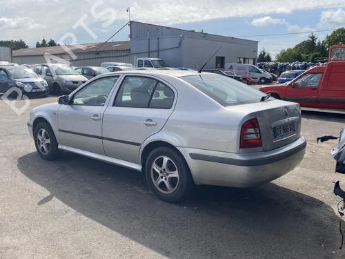 Høyre baklys SKODA OCTAVIA I (1U2) 1.9 TDI | BP19906007C35 