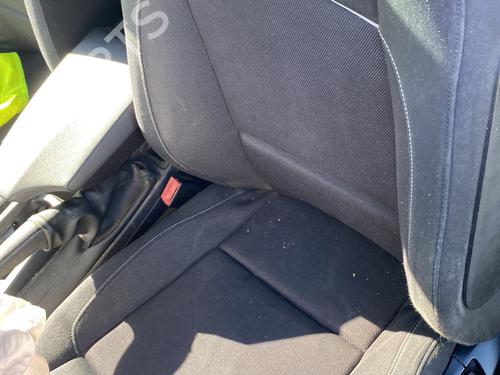 Used Left front seat BMW 1 Coupe (E82) 118 d (143 hp) 28965188