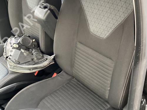 Used Left front seat RENAULT CLIO IV (BH_) 1.5 dCi 75 (75 hp) 30615777