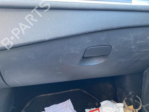 Glove box RENAULT MEGANE III Hatchback (BZ0/1_, B3_) 1.5 dCi (BZ09, BZ0D, BZ1W, BZ29, BZ14) | BP25270527C95 